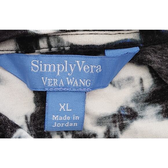 Simply Vera Black White Green Floral Print Top XL Sleeveless Lightweight Soft - Picture 4 of 5